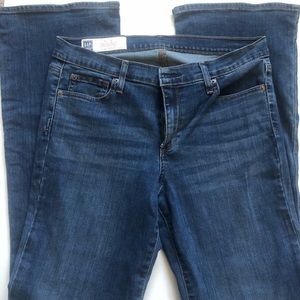 Gap mid-rise Perfect Boot cut. NWOT. No pet, non-smoking home.